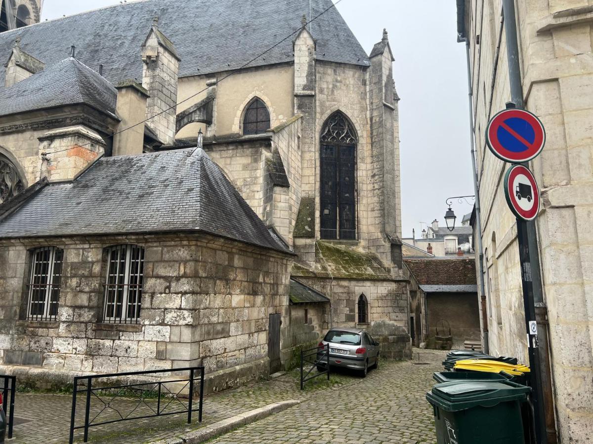 Petit F2 Fonctionnel Plein Centre Et Proche Gare Appartement Bourges Buitenkant foto